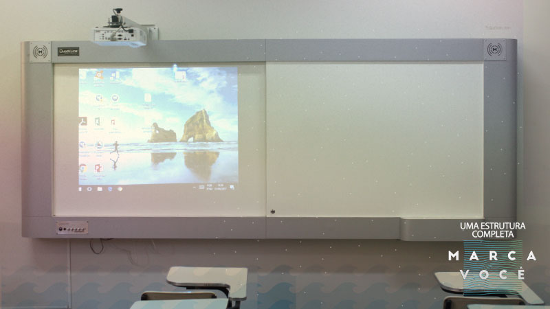 Salas de Aulas com Multimdia